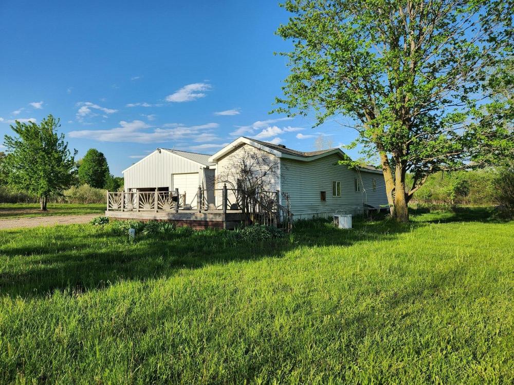Currently Displayed Property Photo