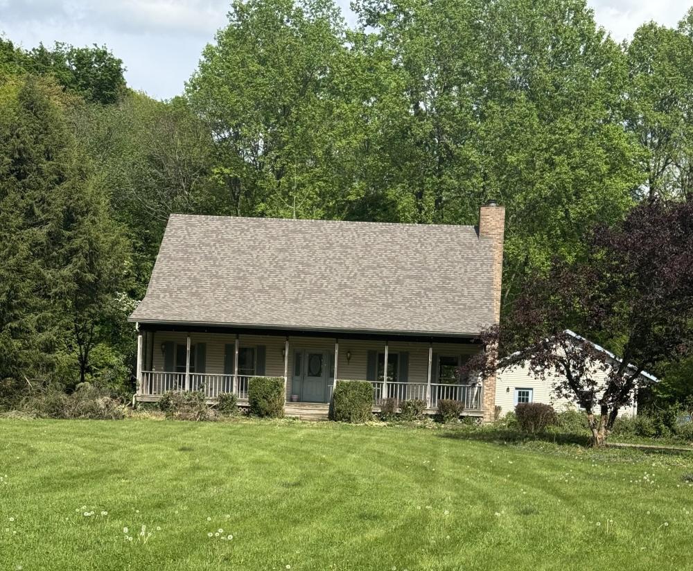 Currently Displayed Property Photo