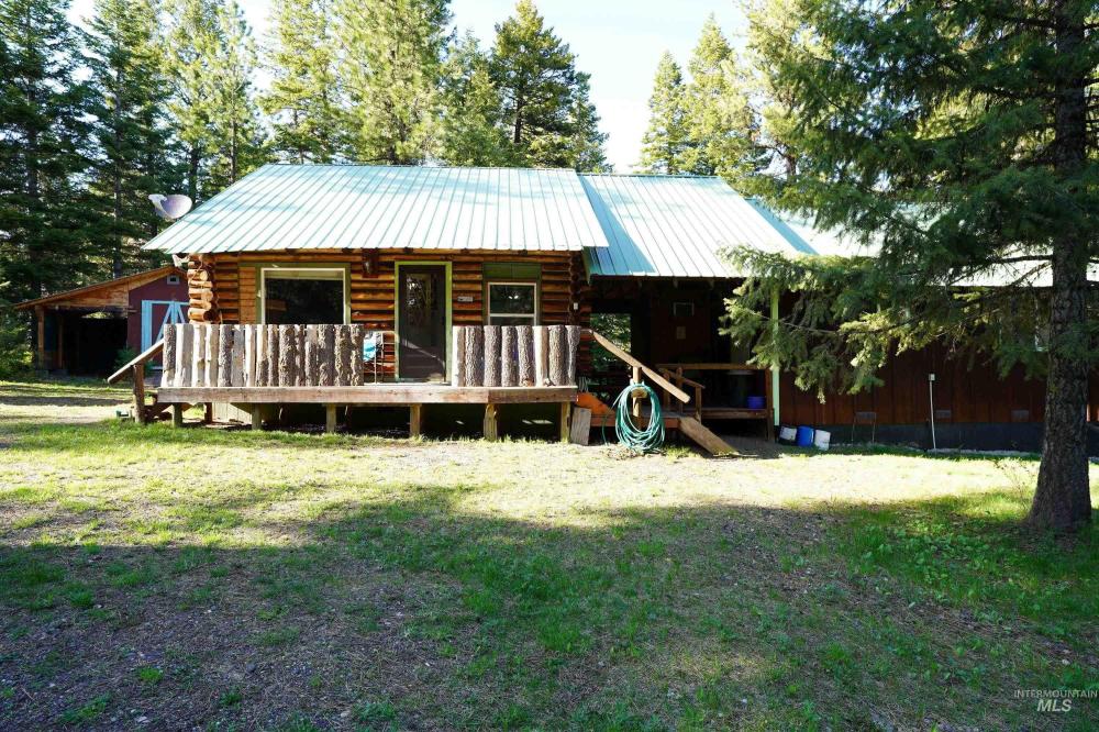 Currently Displayed Property Photo