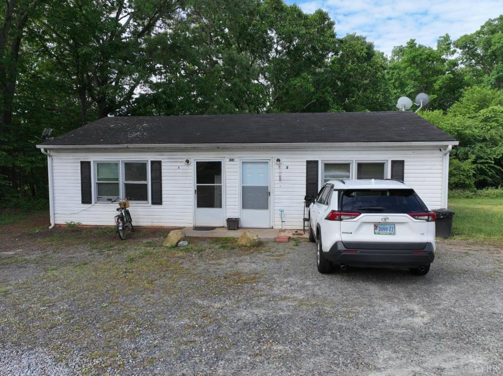 Currently Displayed Property Photo
