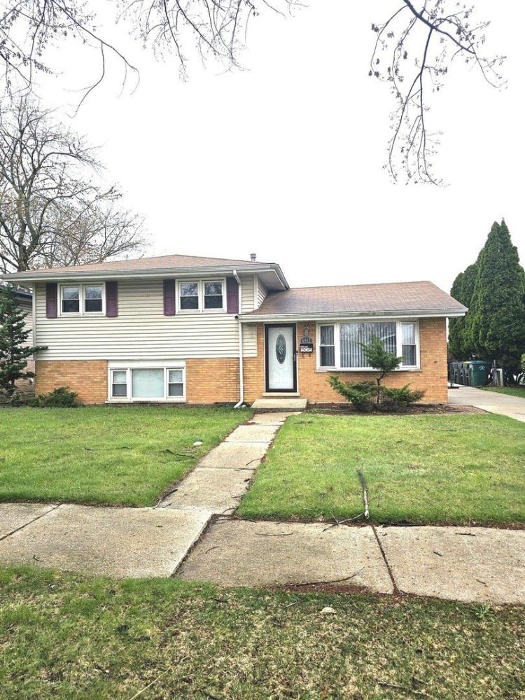 Currently Displayed Property Photo