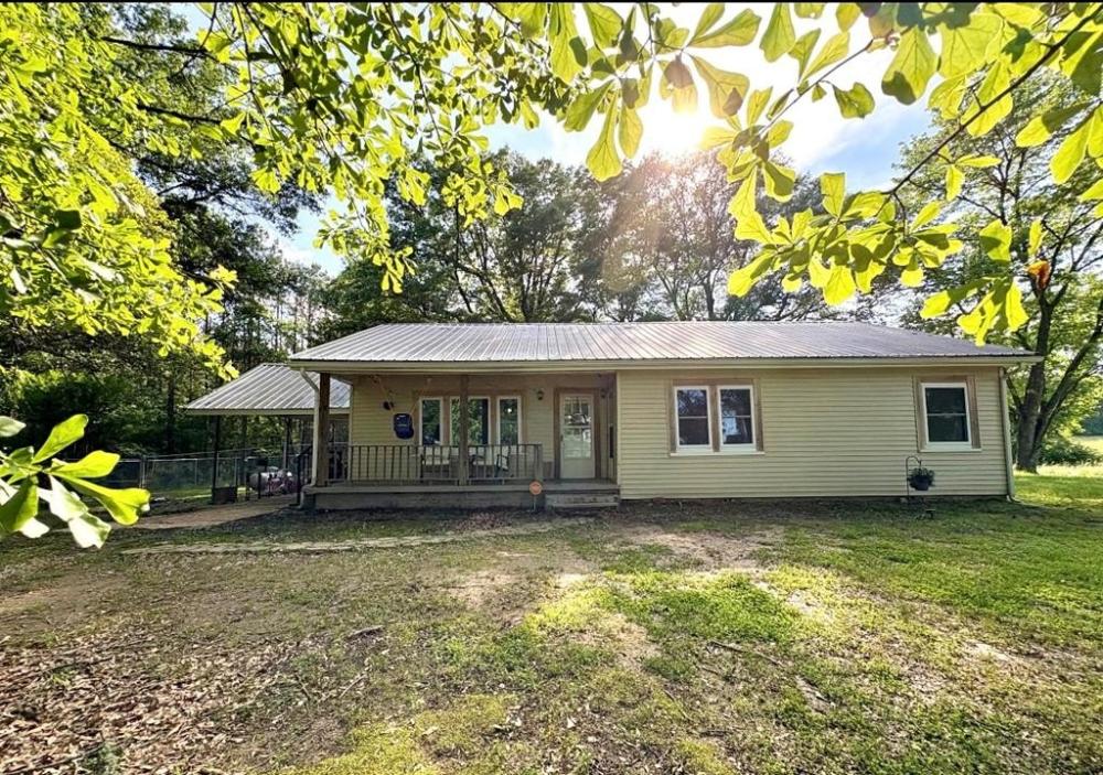 Currently Displayed Property Photo