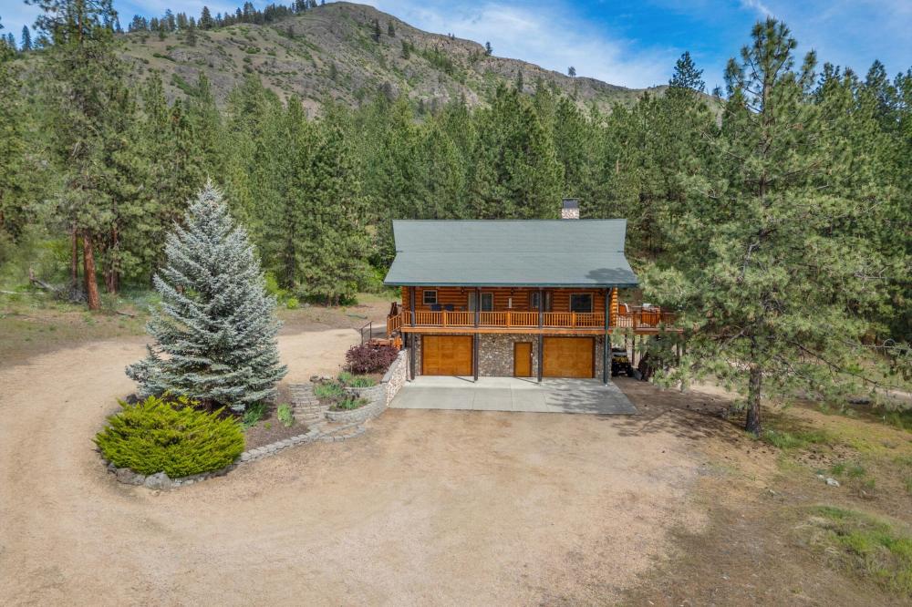 Currently Displayed Property Photo