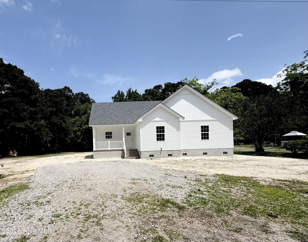 Currently Displayed Property Photo
