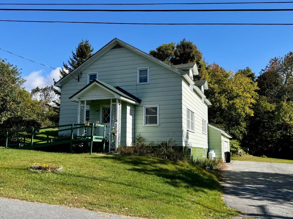 Currently Displayed Property Photo