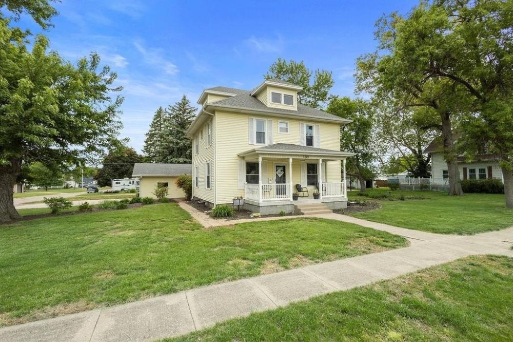 Currently Displayed Property Photo