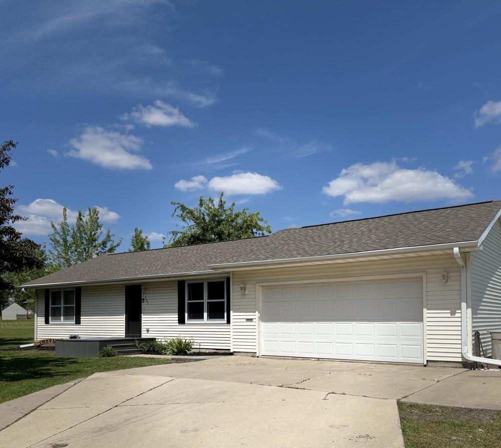 Currently Displayed Property Photo