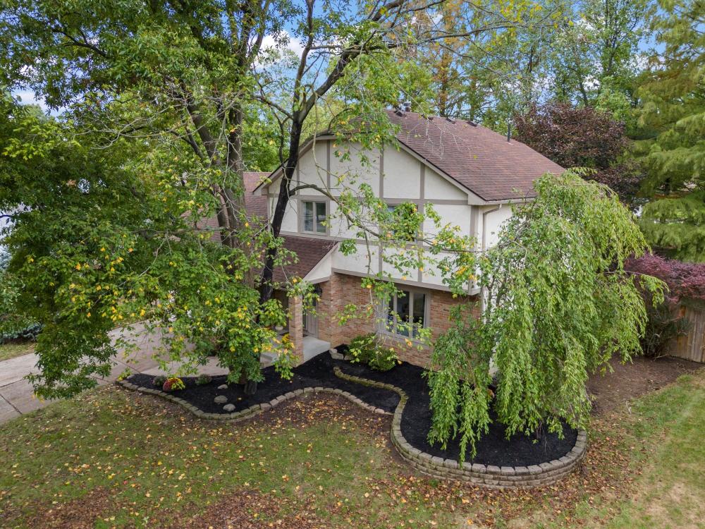 Currently Displayed Property Photo