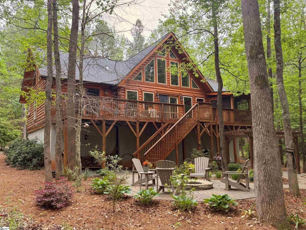 Currently Displayed Property Photo