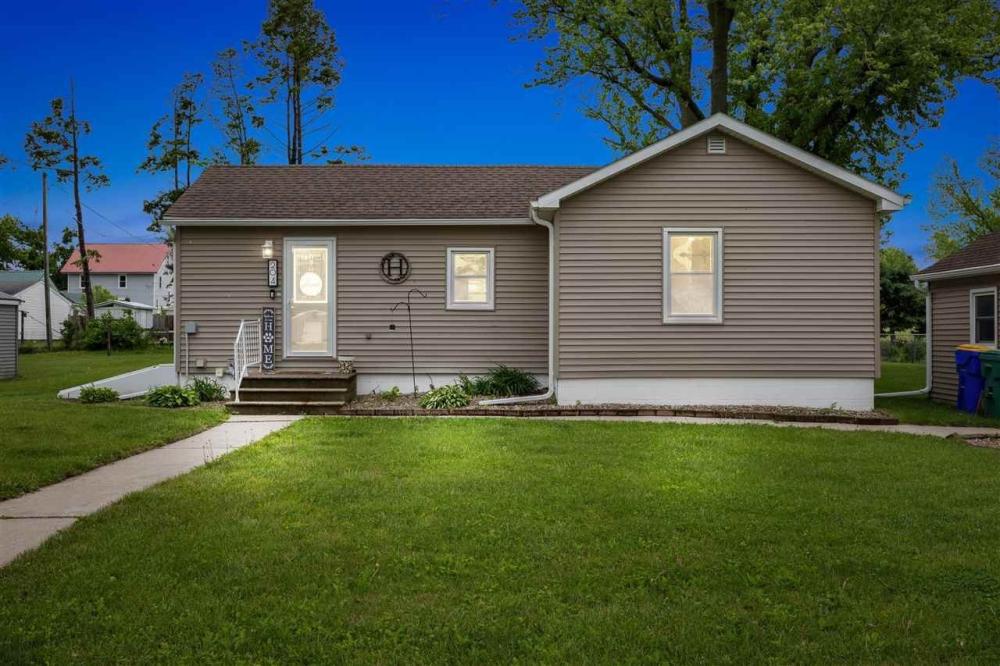 Currently Displayed Property Photo