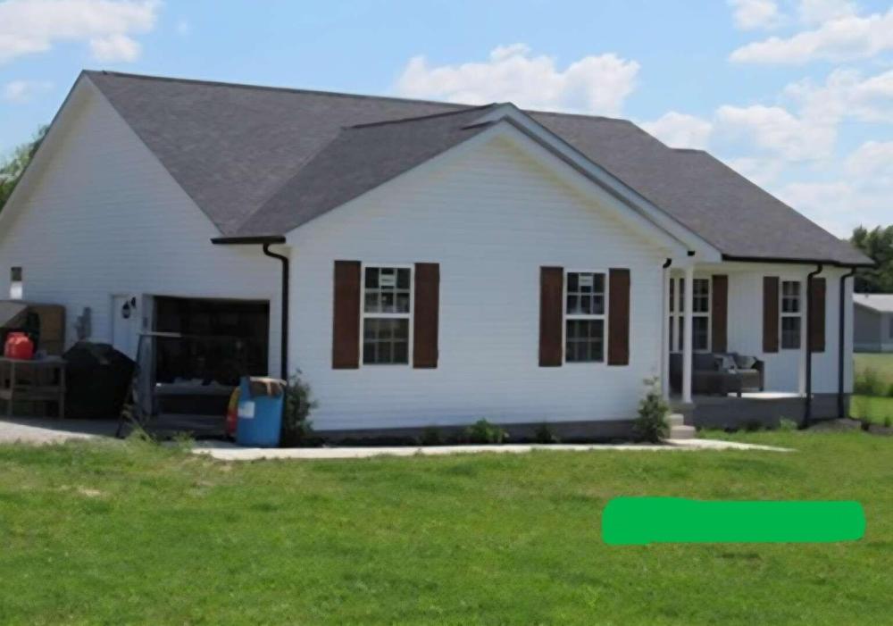 Currently Displayed Property Photo