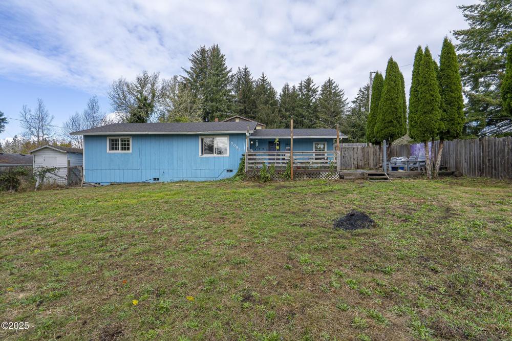 Currently Displayed Property Photo