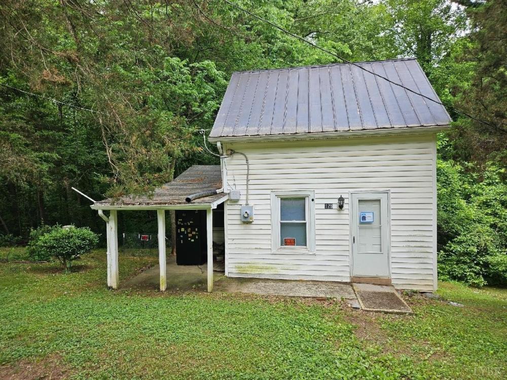 Currently Displayed Property Photo