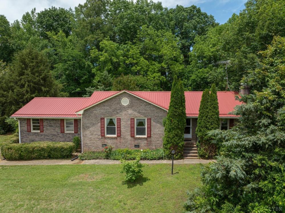 Currently Displayed Property Photo