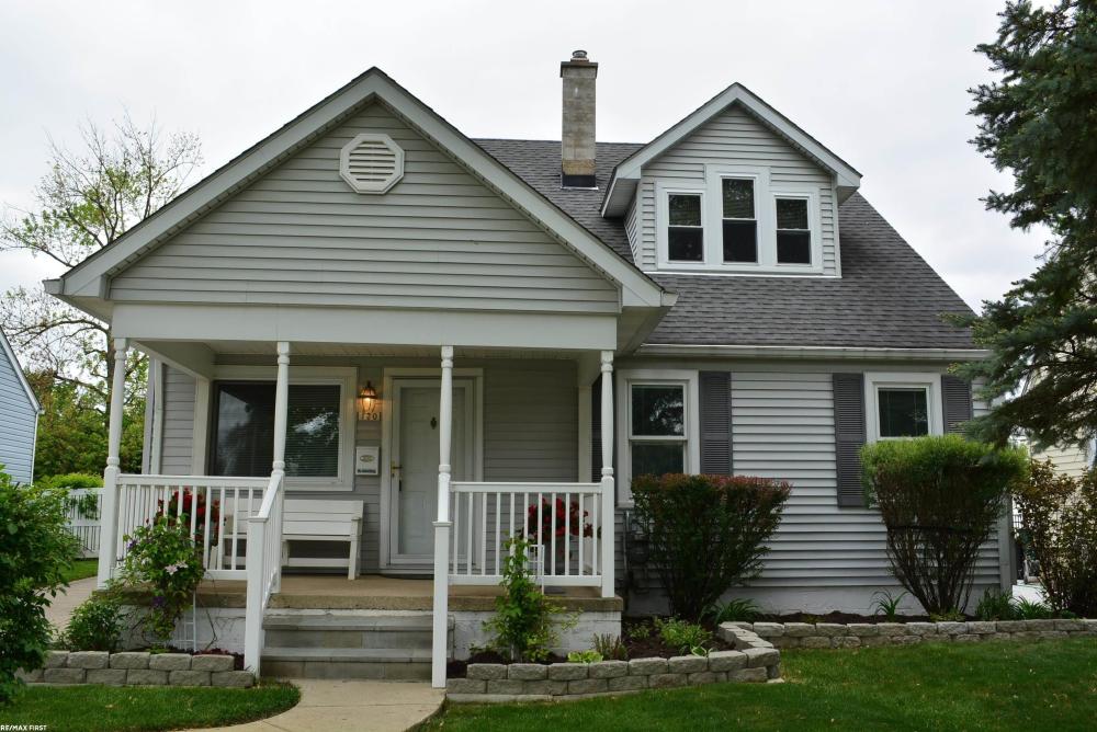 Currently Displayed Property Photo