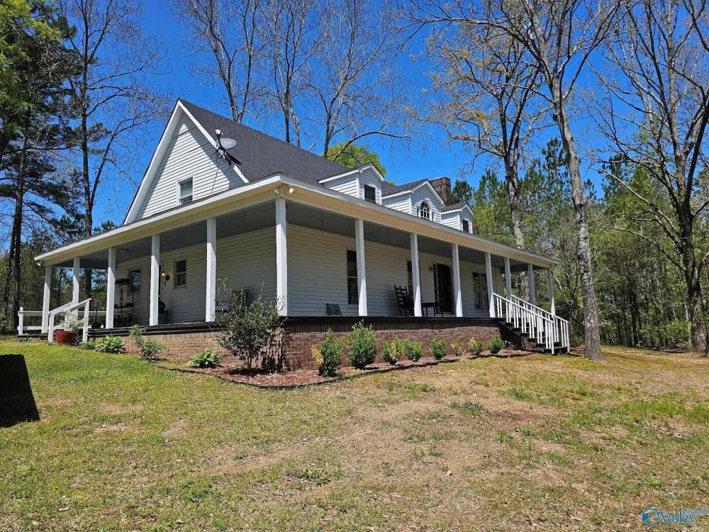 Currently Displayed Property Photo