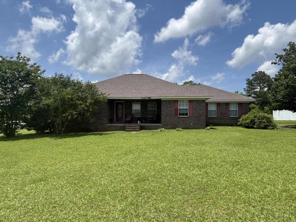 Currently Displayed Property Photo