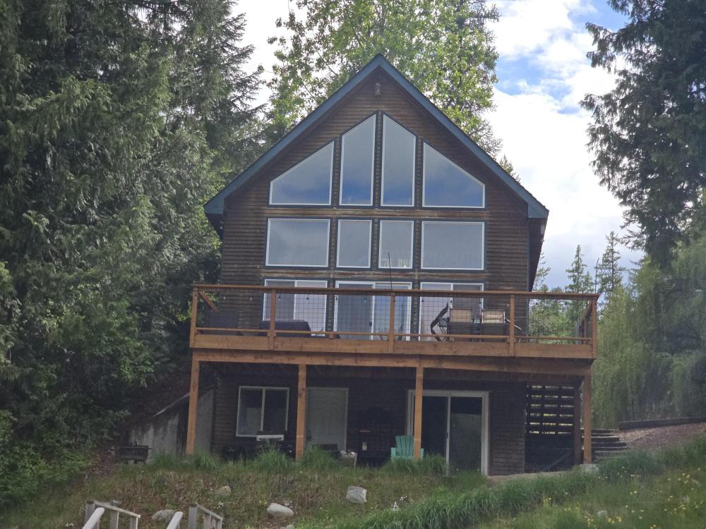 Currently Displayed Property Photo