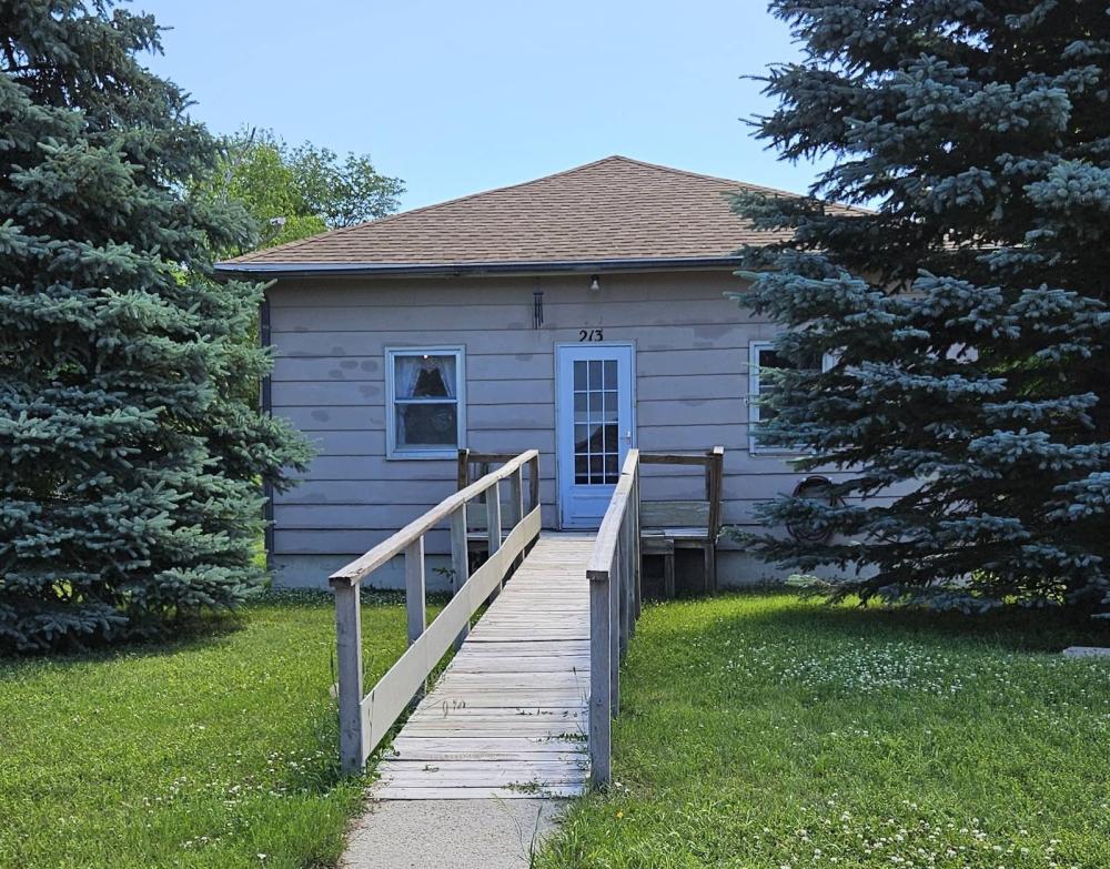 Currently Displayed Property Photo