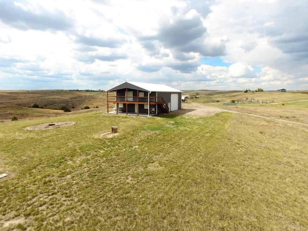 Currently Displayed Property Photo