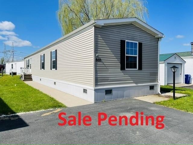 Currently Displayed Property Photo