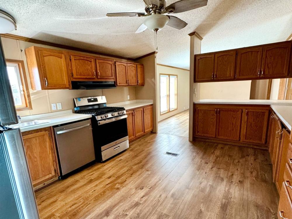 Currently Displayed Property Photo