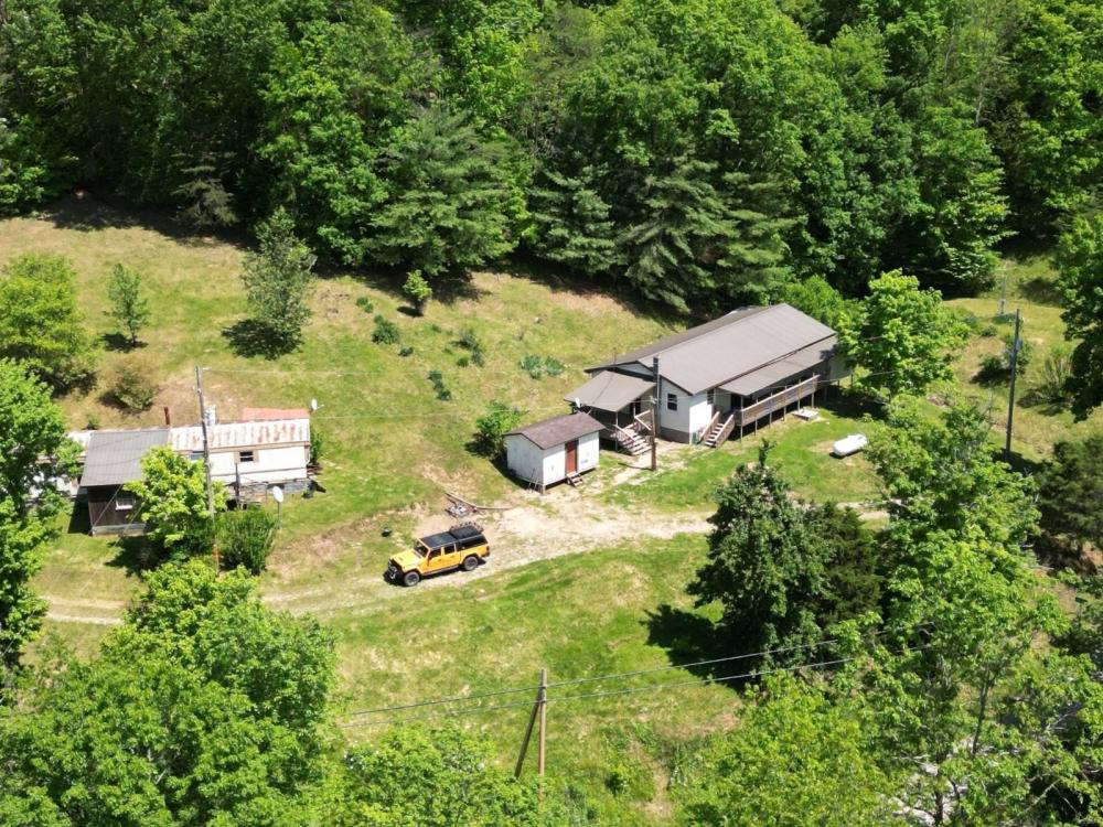 Currently Displayed Property Photo
