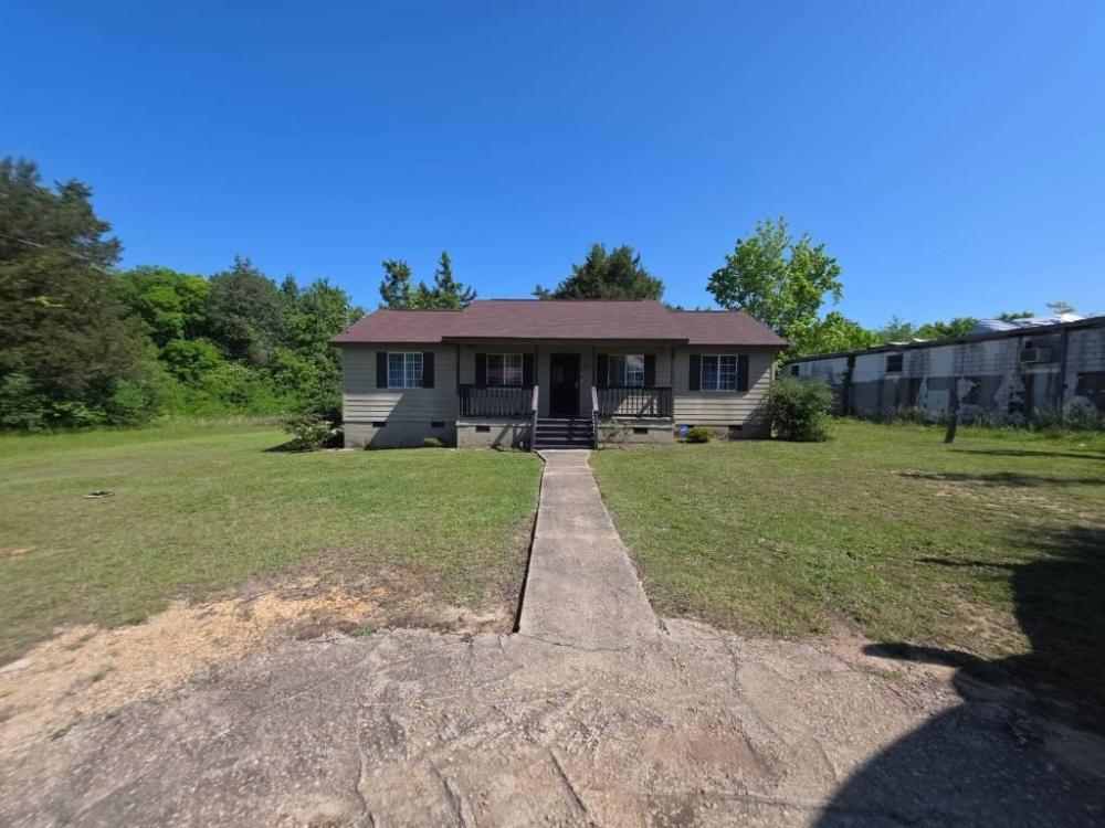 Currently Displayed Property Photo