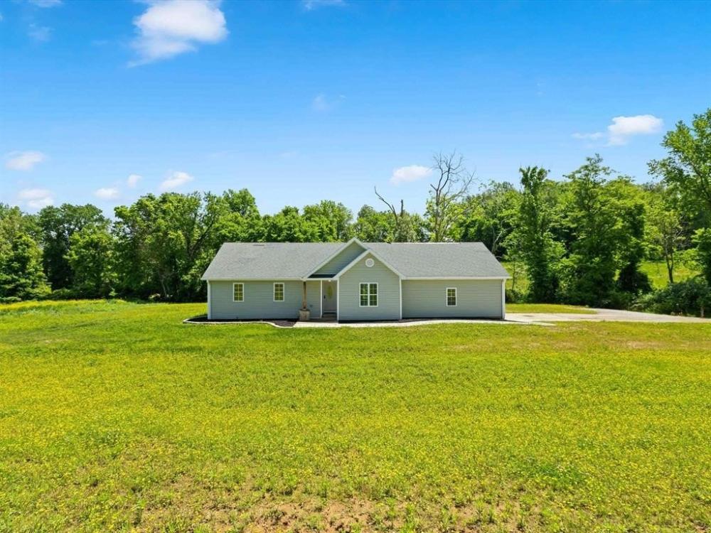 Currently Displayed Property Photo