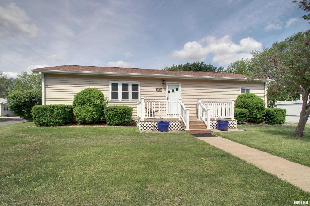Currently Displayed Property Photo