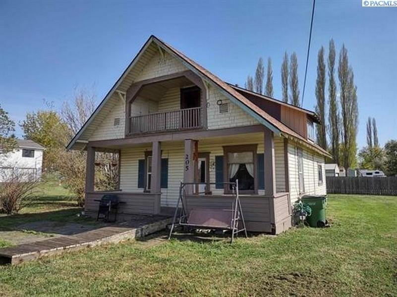 Currently Displayed Property Photo