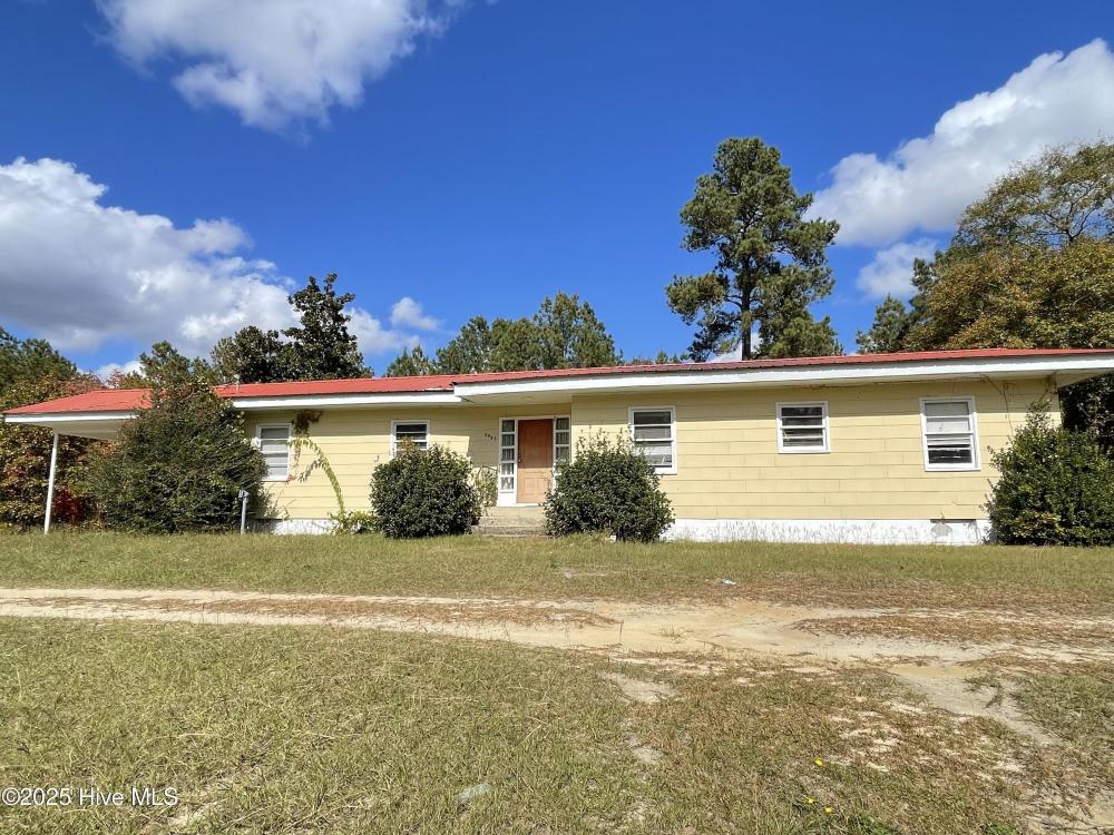 Currently Displayed Property Photo