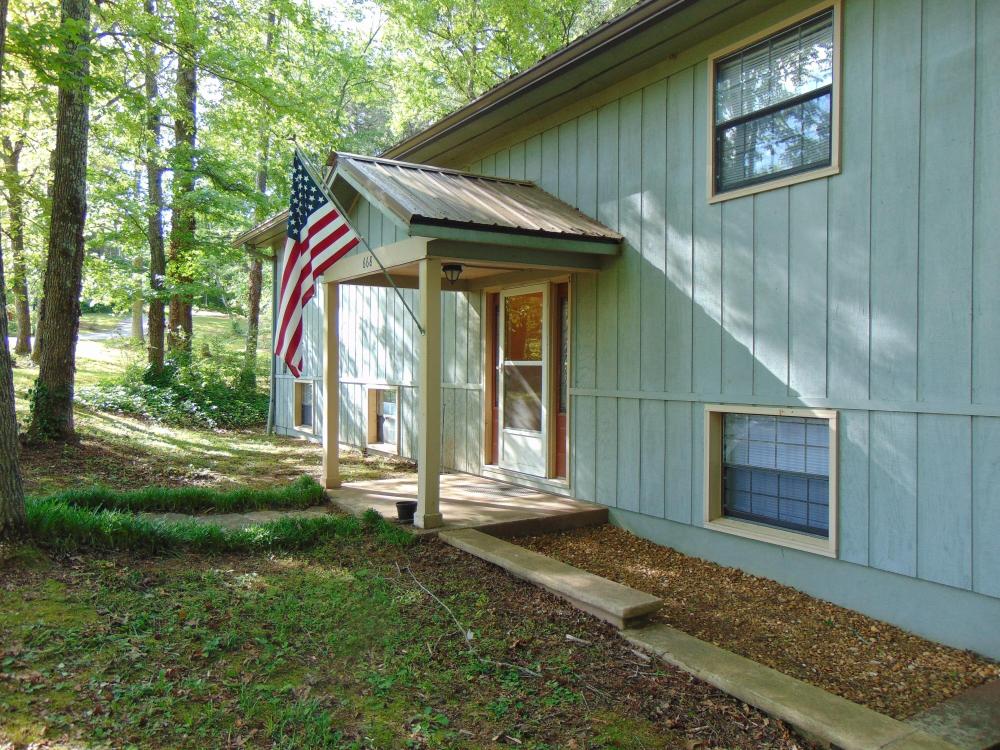 Currently Displayed Property Photo