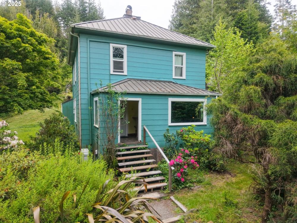 Currently Displayed Property Photo