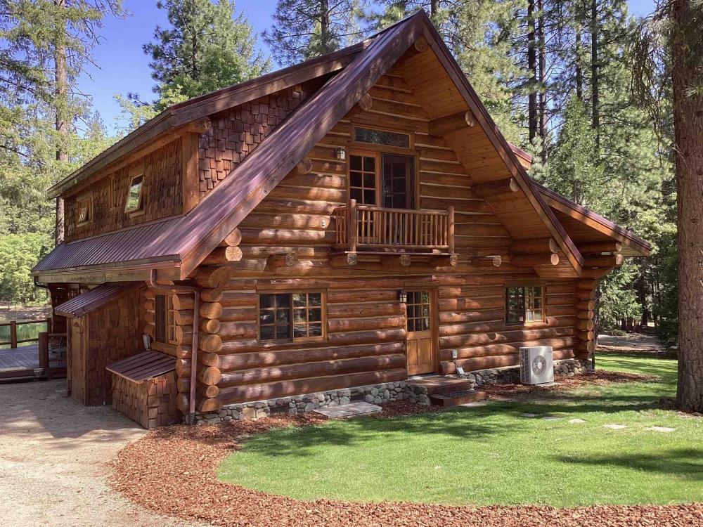 Currently Displayed Property Photo