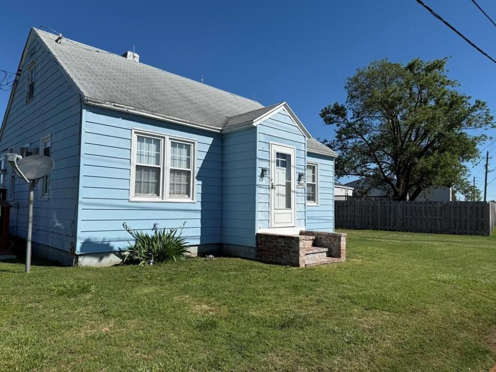 Currently Displayed Property Photo