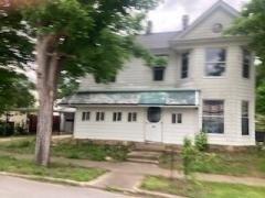 Currently Displayed Property Photo