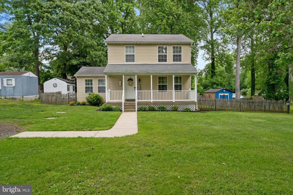 Currently Displayed Property Photo