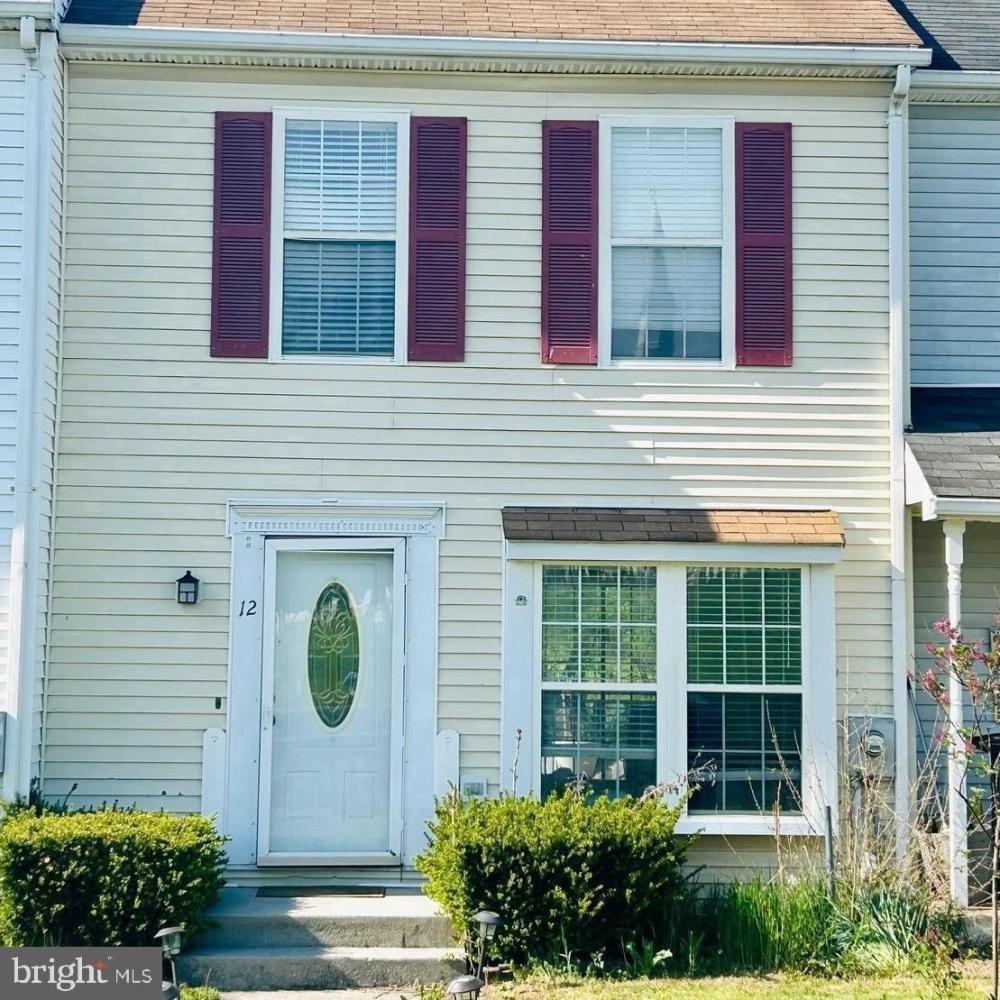 Currently Displayed Property Photo