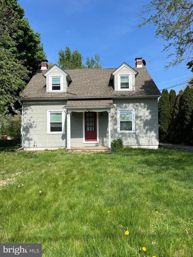 Currently Displayed Property Photo