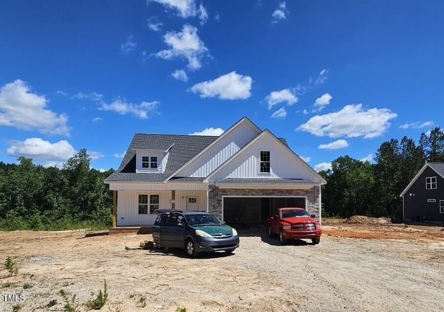 Currently Displayed Property Photo