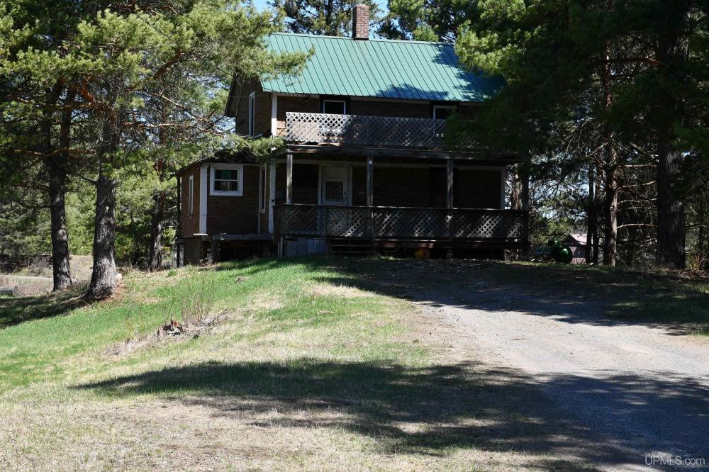 Currently Displayed Property Photo