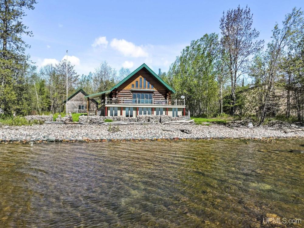 Currently Displayed Property Photo