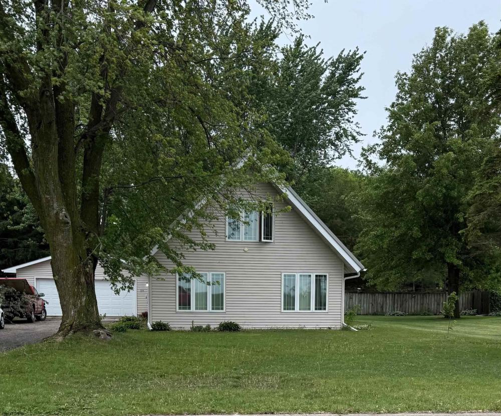 Currently Displayed Property Photo