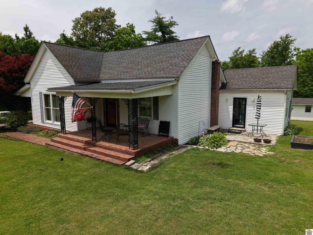 Currently Displayed Property Photo