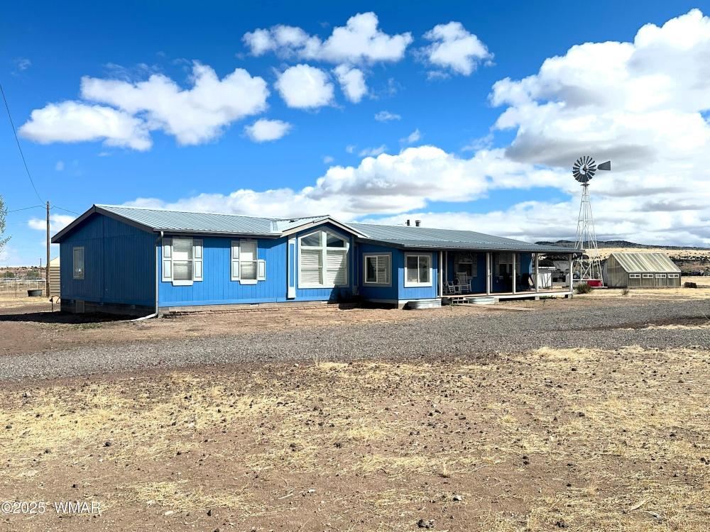 Currently Displayed Property Photo