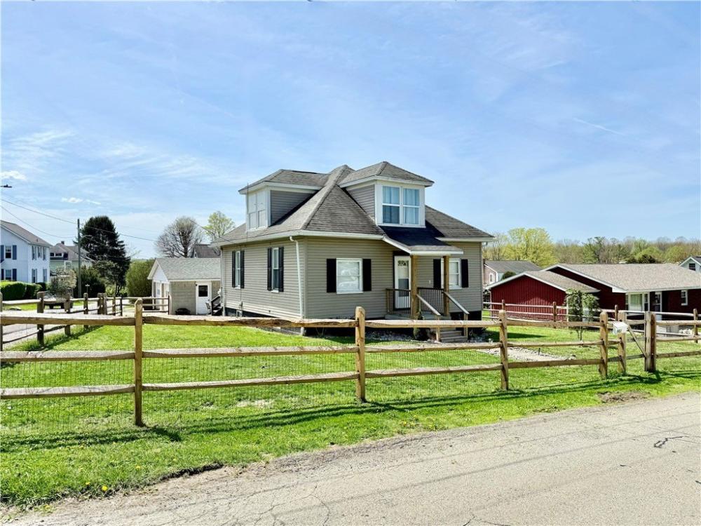 Currently Displayed Property Photo