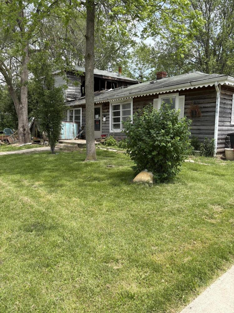 Currently Displayed Property Photo
