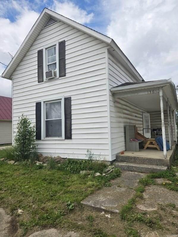 Currently Displayed Property Photo