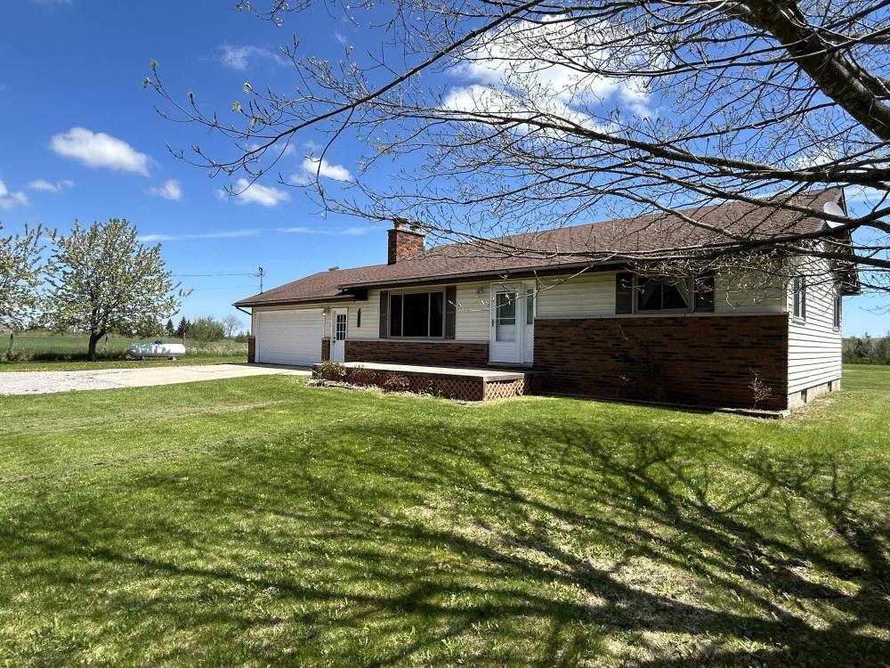 Currently Displayed Property Photo